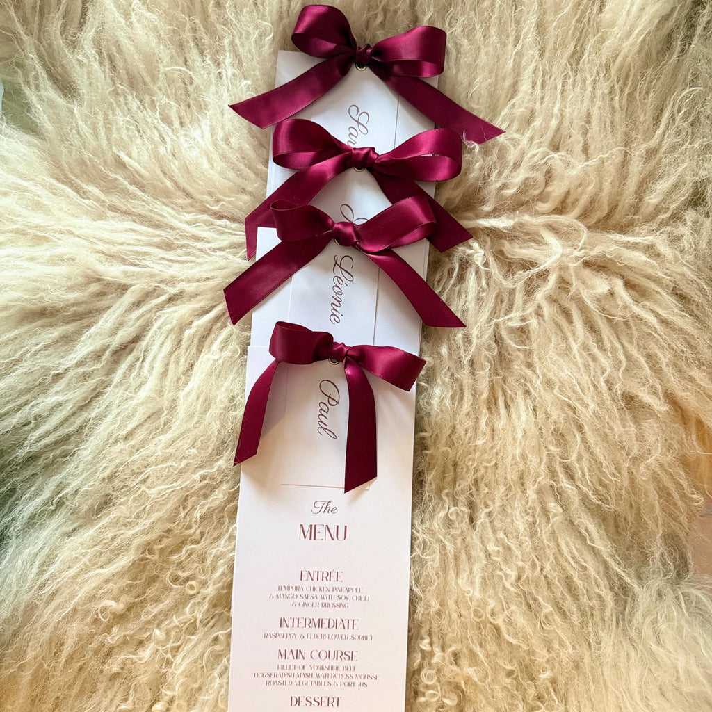 Classic Bow Menu Place Cards with Placecard