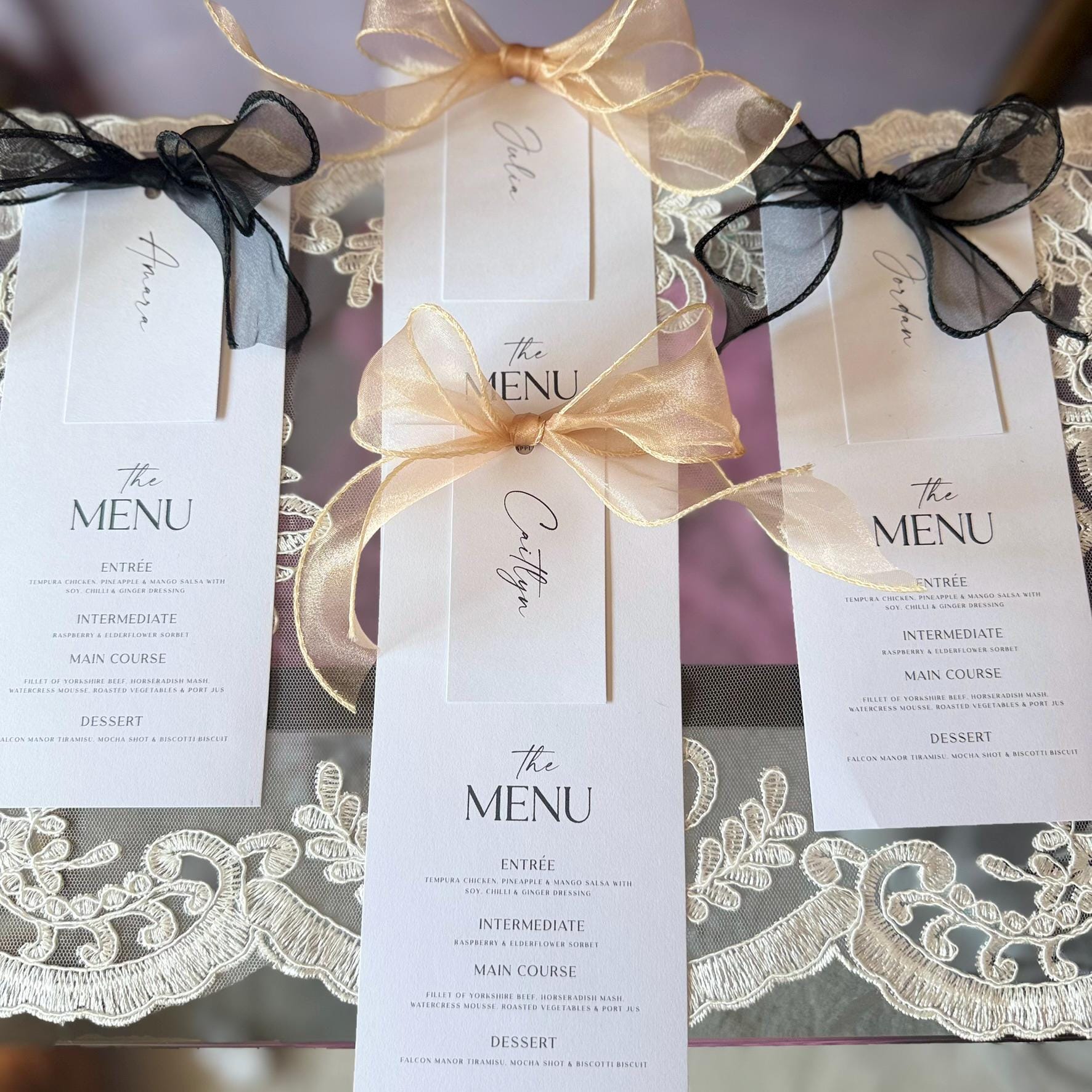 Classic Collection Menu Place Cards with Name and Bows